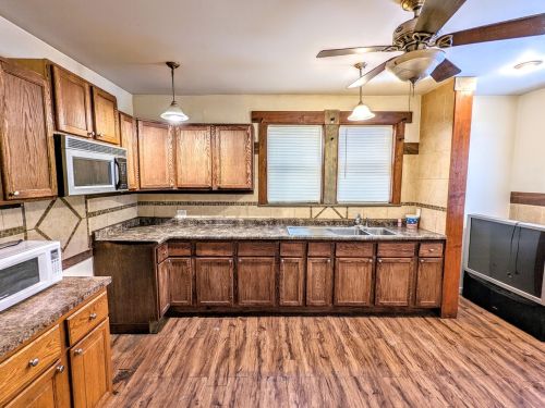 1407 Massasoit Ave, Chicago, IL 60651-1124