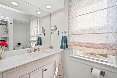 1048 Biltmore Ave, Pittsburgh PA 15216-2307 exterior