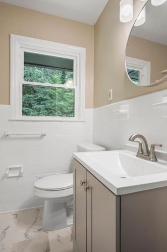 1689 Laurelwood Dr, Atlanta GA 30311-3800 exterior