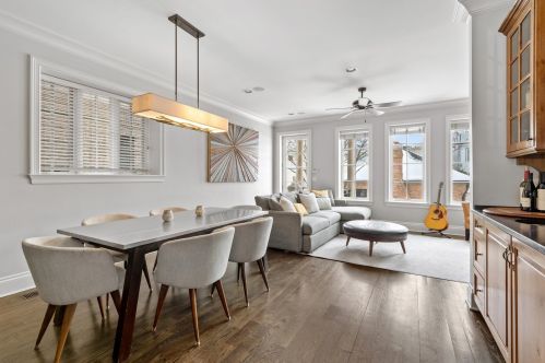 2111 Grace St, Chicago IL 60618-4901 exterior