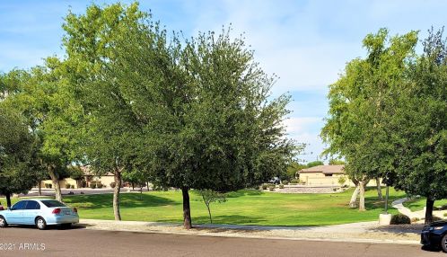 6020 22nd Dr, Phoenix AZ  85015-1924 exterior