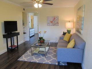 929 Marsalis Ave, Dallas TX  75203-1149 exterior