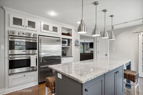 520 Pr Ave, Naperville IL 60540-6716 exterior