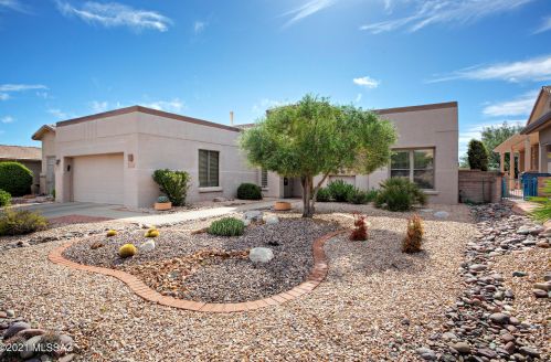 4707 Piccadilly Dr, Green Valley, AZ 85622-5465