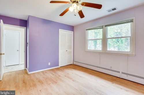 4301 Laurel Rd, Alexandria VA 22309-2520 exterior