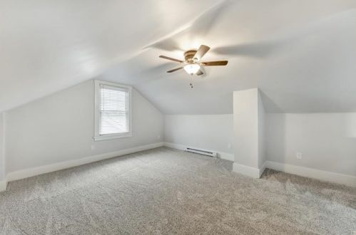 1692 Hillsdale Ave, Pittsburgh PA 15216-2018 exterior