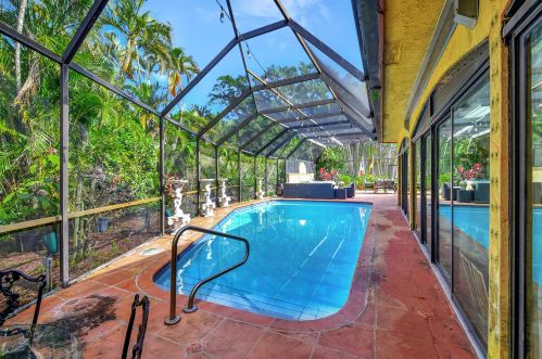 2215 58th St, Boca Raton FL  33496-3430 exterior