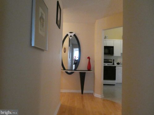 409 Talon Ct, Trenton, NJ 08648-2535