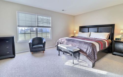 8402 Marshall Pl, Gary IN 46410-5697 exterior