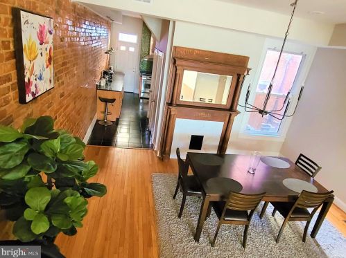 1809 Capitol St, Washington DC  20003-1711 exterior