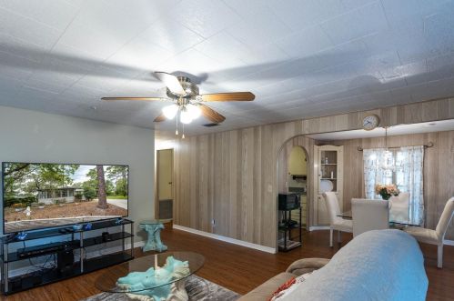 415 Plantation Blvd, Lake Mary FL 32746-2528 exterior