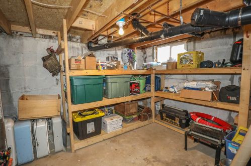 5 Perkins St, Concord NH 03301-4520 exterior