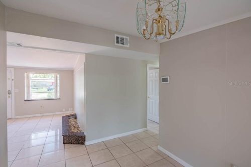 6803 Larmon St, Tampa FL  33634-5019 exterior