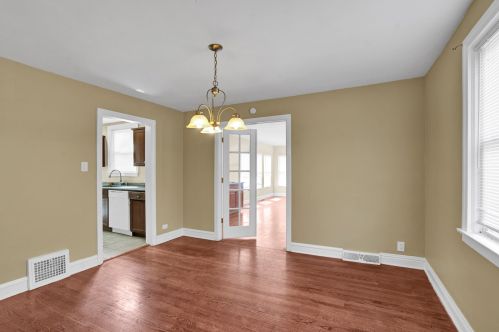 353 124 St, Chicago IL 60628-7214 exterior