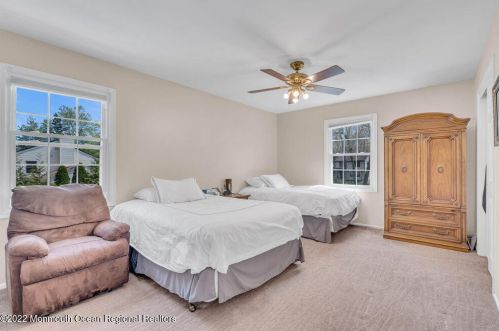 28 Linda Dr, Jackson Twp NJ 08527-5026 exterior