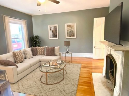 20 Edward St, Worcester MA 01605-3021 exterior