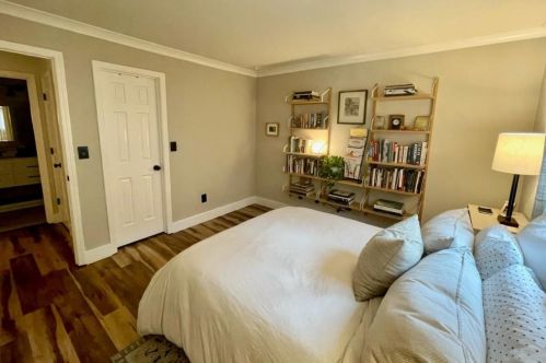 633 Granville Ct, Atlanta GA 30328-3443 exterior