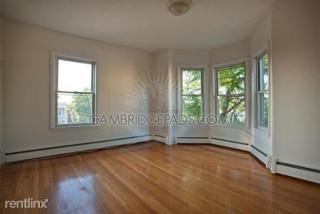 284 Concord Ave, Cambridge MA  02138-1338 exterior