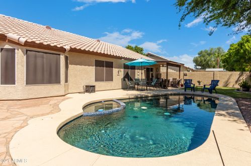 253 Brentwood Pl, Chandler, AZ 85224-8197