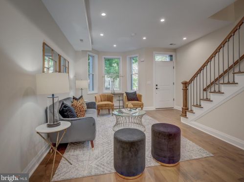 620 5th St, Washington DC  20001-2610 exterior