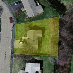 127 Andrew St, Newton MA 02461-2144 aerial view