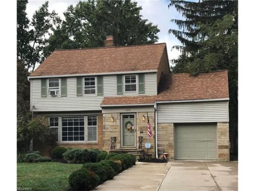 1372 Clearview Rd, Cleveland OH  44124-2351 exterior
