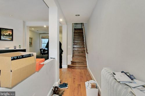 2124 O St, Washington DC  20037-1007 exterior