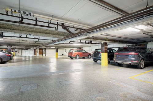 6950 Forest Preserve Dr, Chicago IL 60706-1323 exterior