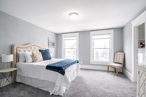 2524 Becher St, Milwaukee WI  53215-2521 exterior