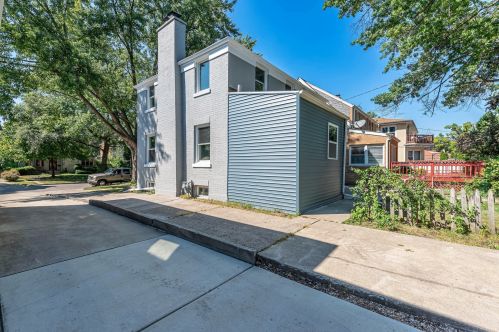 2121 77th Ct, Chicago IL  60707-3017 exterior
