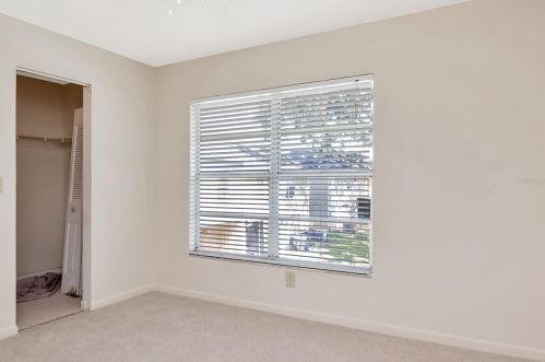 5150 Sunridge Palms Dr, Tampa FL 33617-1427 exterior