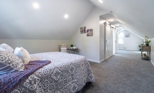 335 Montana St, Milwaukee WI 53219-3076 exterior