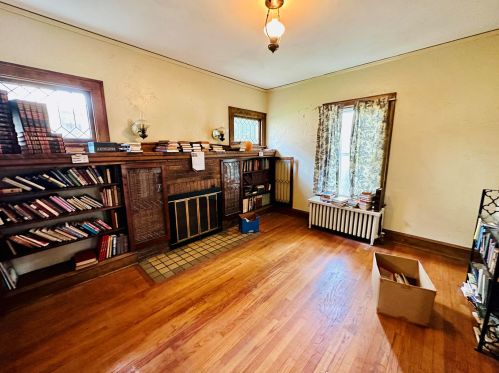 1285 Ransom St, Meskegon MI 49442-3327 exterior