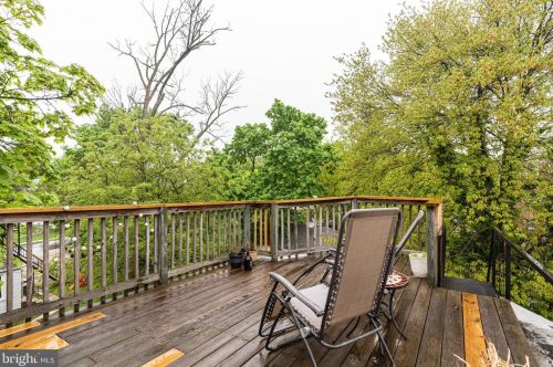 120 Walnut Ave, Ardmore PA 19003-2119 exterior