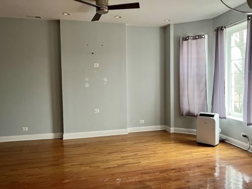 6047 Peoria St, Chicago IL 60621-2031 exterior