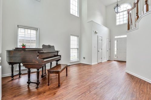 1102 Glenrose Dr, Smyrna, GA 30080-4126