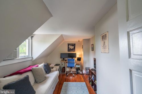 126 Fowler Ave, Tavistock NJ 08033-1336 exterior