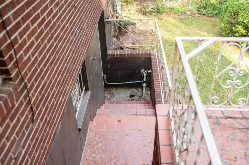 1424 Adele Ave, Atlanta GA exterior