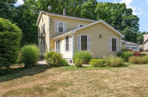 195 Congress St, Woonsocket RI  02895-4859 exterior