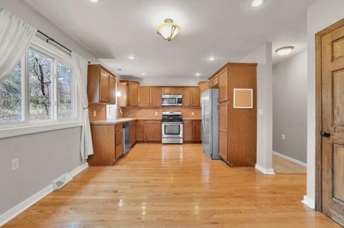 120 Longvue Dr, Pittsburgh PA 15237-2275 exterior