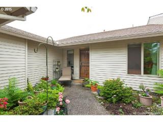 15235 94 Ave, Portland OR  97224-5671 exterior