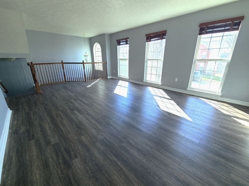 1503 Michael Dr, Pittsburgh PA  15227-3958 exterior