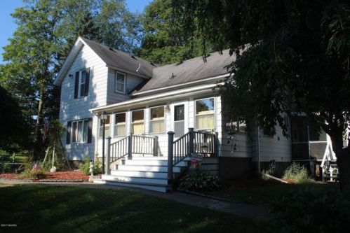 3695 102nd Ave, Gobles, MI 49055-8806