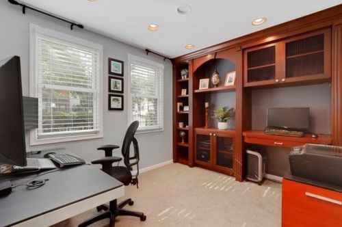 648 Oak St, Chicago IL  60610-7298 exterior