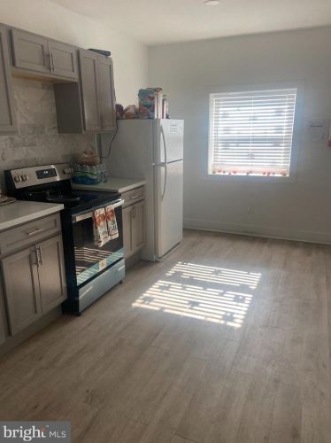 765 Allegheny Ave, Philadelphia, PA 19134-2404