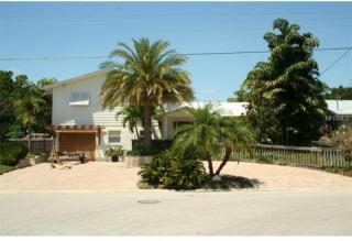 4819 Bay Villa Ave, Tampa, FL 33611-1009