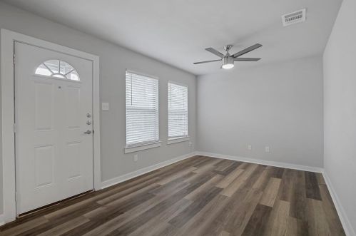 324 Munson St, Denison TX  75020-4944 exterior