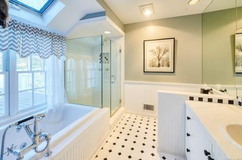 25 Carleton Ave, Briarcliff NY 10510-1722 exterior