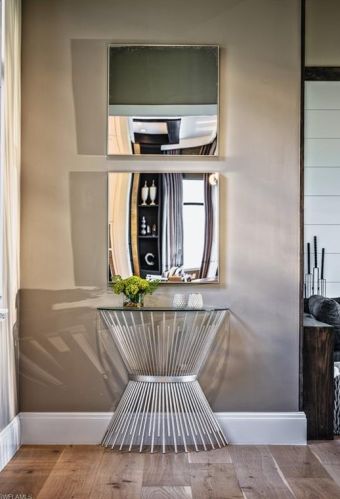 691 Annemore Ln, Naples FL 34108-7520 exterior