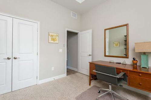 3017 Ballast Point Blvd, Tampa FL 33611-3902 exterior